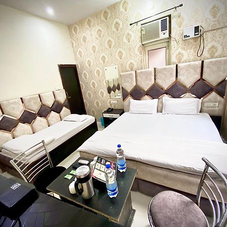 Swaran Hotel 阿姆利则 外观 照片