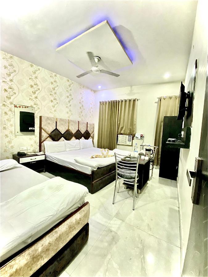Swaran Hotel 阿姆利则 外观 照片